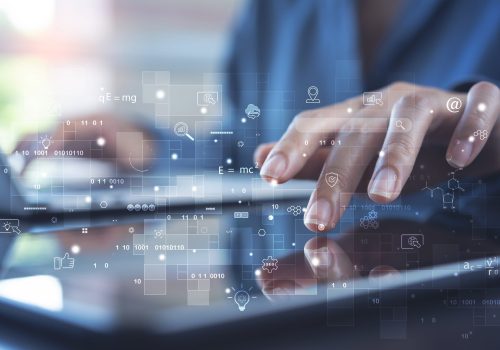 IoT, Internet of Things, global network, E-learning, online stud